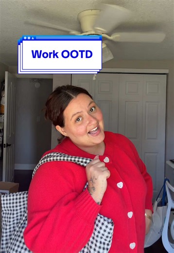 I need about a thousand more sweaters like this @Old Navy #ootd #ootdinspiration #workoutfit #sweater #oldnavy