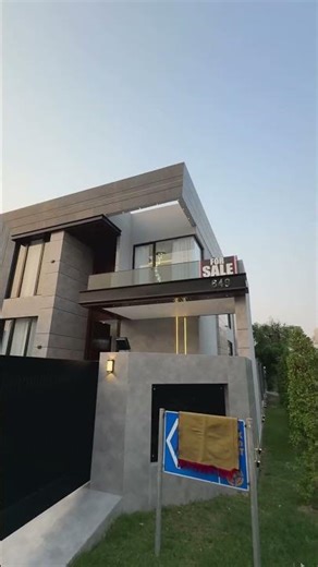 Mind Blowing Most Beautiful Front Elevation design 10 Marla house bahria town Lahore