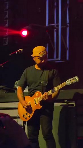 Bachau - Albatross Live Performance | Nepali E-Chords