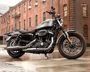 2015 Harley-Davidson XL883N Iron 883 Review