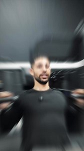 Shoulder pain every time you press? You’re not broken—your form is. ✔Bar at chest. ✔Elbows point down. Now you’re finally pressing pain-free. Follow if you’re done guessing in the gym #chestpress #shoulderpain #busyfitness | Gabe Rocha - Online Fitness Coach