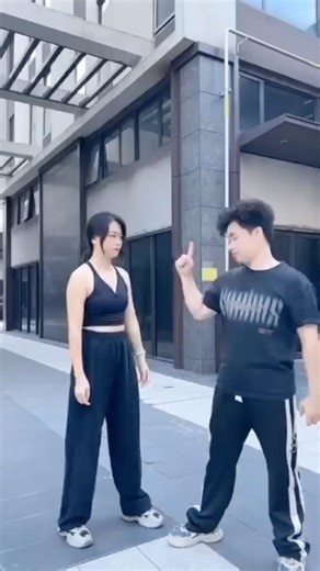 Self defence ⚡️💥🥊 #selfdefensetechniques #shortvideo #thaiboxinglife #selfdefensetips