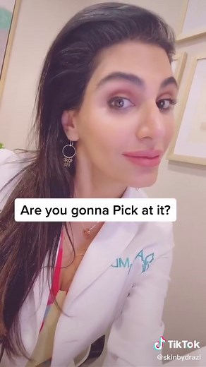 Picking pimples is a no go, do this instead Acne scars make me sad 😢 #acnejourney #clearskin #acnescar #tiktokdoc #foryoupage #dermatologist