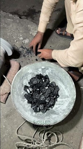 How Male Plugs Are Made: The Manufacturing Process Explained