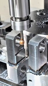 Chamfer method using CNC milling machine 👉👍 #cnc #milling #cncmilling #fyp #cncmachine #cnclathe #lathe #reels #reelsfyp #reelsviral #viral #fbpro #manufacture | CNC Machine