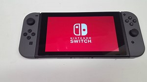 Here’s 3 minutes of the Nintendo Switch menus, thanks to an early shipment