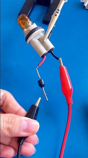How a rectifier diode actually works 🔥 #diode #rectifier #work
