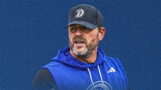 Full news conference: Drake welcomes Matt Walker to lead Bulldogs football program