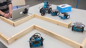 -4- Sortir d'un labyrinthe en 6, 5, 4 et 3ème