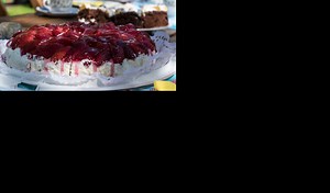 Lista 25 najlepših torti za svečane prilike! (FOTO/VIDEO)