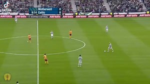 Stumbled across the 2011 Scottish cup final highlights and I’m actually in tears 😂 football before VAR was hilarious It would’ve had a field day in that game