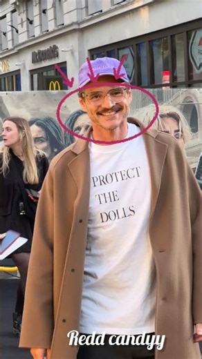 Pedro Pascal and his girlfriend wowed on the Italian red carpet