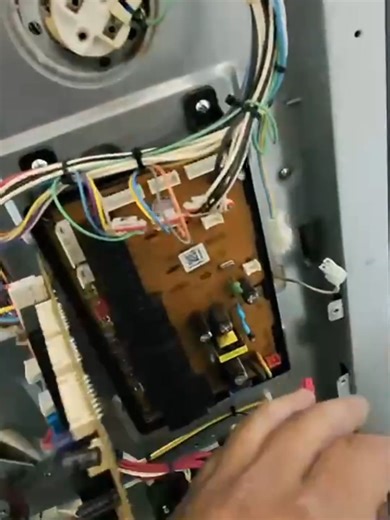 Fixing a Samsung Oven with Heating Issues