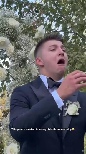 Wedding clips 🥰🌹❤️🩵❤️ #bridegroomdance #fourthwing #weddingday #weddingceremony #wedding #prank #weddingprank | wedding clips