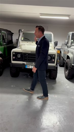 Defenders & Classic Land Rovers for sale and export in 🇪🇸 Spain on Instagram: "Some days at work are just… ridiculous. Today we’re in the north of Portugal, in Porto, visiting Pedro — one of the most serious Land Rover collectors in the country. And when I say collector, I don’t mean a guy with a few cars and a dream. I mean a full-blown automotive time machine. This place isn’t a garage. It’s a museum that smells of oil, history, and very good decisions. Inside? Three Defender 90s for sale. •