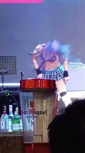 Dance moves by Mocha Girl member Neri