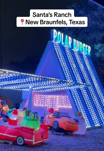 ✨Texas Drive Through Christmas Light Park✨ Santa’s Ranch 🎅🏼 📍New Braunfels, Texas @santasranch 🎄 📆 Open Daily through Jan 4th ⏰ Sun-Thurs 6-10pm, Fri-Sat 6-11pm 🎟️ Single Pass or Season Pass || Christmas Family Tradition • Christmas Lights in New Braunfels, Texas • Texas Hill Country • Texas Christmas • Things to do in New Braunfels || #christmaslights #texas #newbraunfels