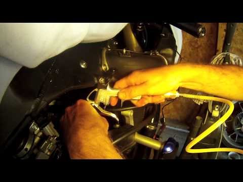 Cleaning Spark Plug Wells