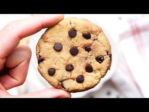 1 Minute Keto Chocolate Chip Cookies | Easy Soft and Chewy Low Carb Chocolate Chip Cookie Recipe