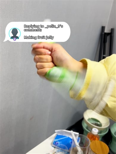 Challenge: 2 Make cotton candy using different types of sugar.#challengeaccepted #Bringyourchildhood #childhoo #CottonCandyAtHome #SweetMoments