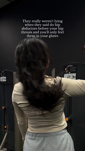 becca💋 on Instagram: "or try before any leg movements. i usually keep it as my warmup almost! follow for more gym tips❤️ MY COURSES are linked in my bio + 1:1 coaching application💕💕 • • • #gym #fitness #training #gymlife #gymmotivation #muscle #indiangymrat #fitnessmodel #glutes #strongwomen #gluteguide #browngymgirl #girlswholift #athlete #indian #indiangymgirls #legday #gymlover #personaltrainer #strong #gymmotivation #aesthetic"