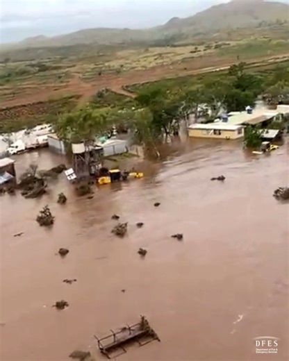Remember this, WA? 🌪️😮 Ex-Tropical Cyclone Zelia (Cat 5) hammered the State’s top end earlier this year, dumping record rainfall and unleashing destructive winds up to 218 km/h (an Australian record!). Parts of the Pilbara copped more than 500mm of rain, rivers rose to their highest levels in over two decades, and floodwaters cut off highways and isolated communities for days. A confronting reminder of how quickly lives and communities can be turned upside down when the northern wet season rol