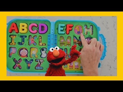 Elmo Phonics! 👍 The Letter G!