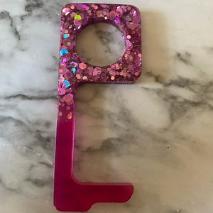 No touch door keychain - NEW