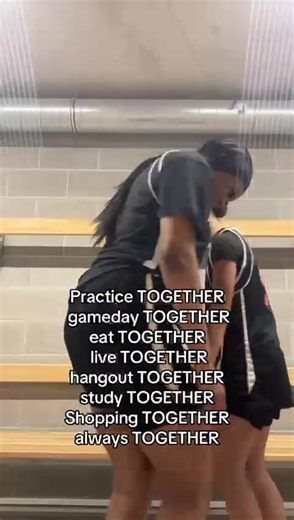 📢 Ici, on ne fait pas que jouer au basket 🏀 On grandit ensemble, on apprend ensemble, on tombe et on se relève ensemble. On partage nos victoires, nos rires, nos galères. C’est plus qu’une équipe… c’est une famille, un mouvement, une énergie. Parce qu’au Women’s Basket Club, on ne joue pas que pour marquer des points — on joue pour se construire, s’unir et s’inspirer les unes les autres 🚀 Women’s Basket Club , bien plus qu’un simple club de basket 🤌🏽💗 #Women’sBasketClub #Anderlecht #1070 #