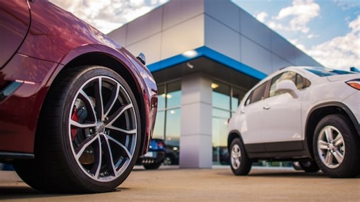 Salesperson explains how much a $998 down payment really costs