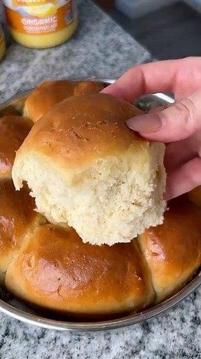 Soft & Fluffy Gluten-Free Dinner Rolls