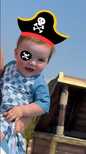 ARRR! Get off me Boat!! Pirate Captain Enzo is in charge now!! 🏴‍☠️