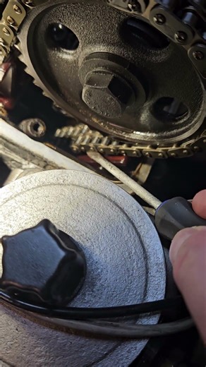 timing chain play driver side w126