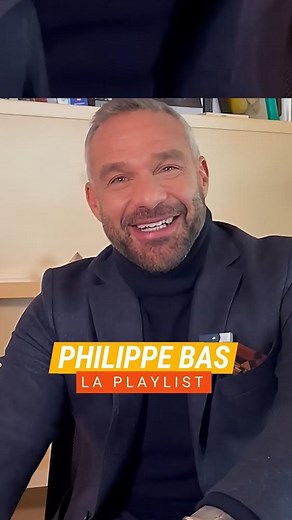 Voici on Instagram: "Sa chanson pour faire du sport ou encore celle plaisir coupable, @philippebas animateur de Destination X, nous partage sa playlist, et c’est à écouter 🔥🥰 #destinationxm6 #philippebas #playlist #claudefrançois"