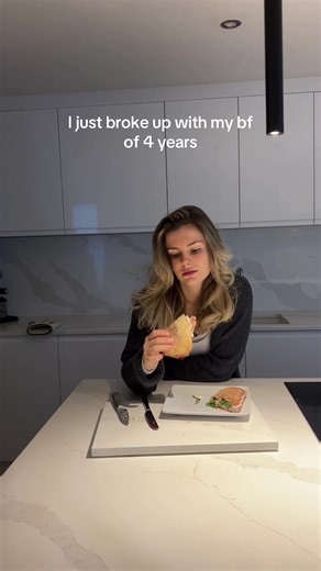 taylorkayteee (@taylorkayteee)’s video of me and my bf broke up