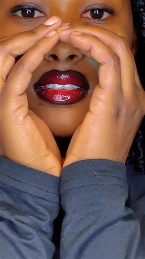 Makeup Applicator Demonstration Techniques