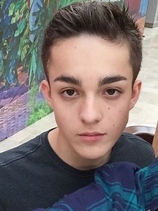 Zack Torres: Bio, Height, Weight, Age, Measurements