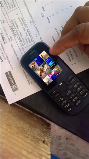 Nokia button Phone YouTube assess connect to Internet ❤️❤️📱🎶#youtubewatching