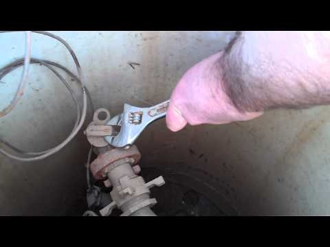 How to turn the water off at your water meter.
