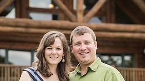 Watch Log Cabin Living Season 1 Episode 2 - Cabin Fever in the Heartland