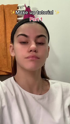 Makeup Tutorial: Step-by-Step Guide for Beginners