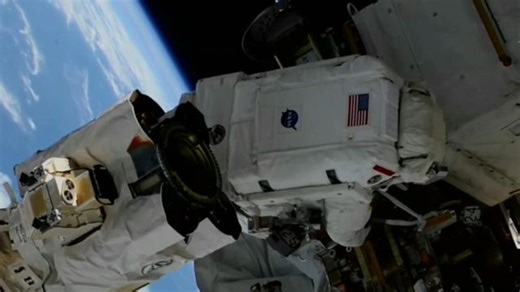 NASA astronauts prepare for 2 spacewalks outside the ISS