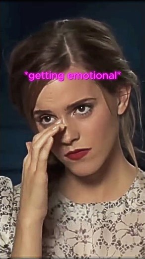 Emma Watson stopped an interview cause she thought…🤯