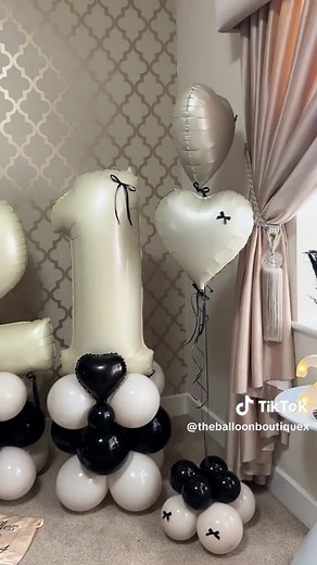 21st Birthday Cream and Black Balloon Designs