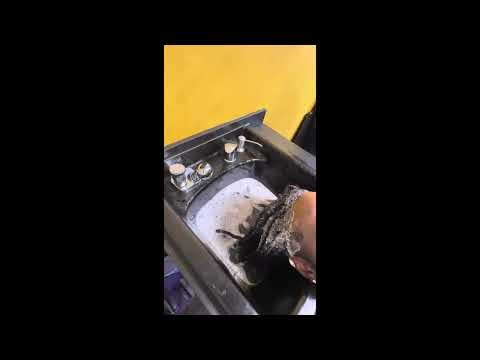 How To Wash Locs The Right Way #locs #shampoo #dreads #haircare #beauty #braids #howto #tutorial