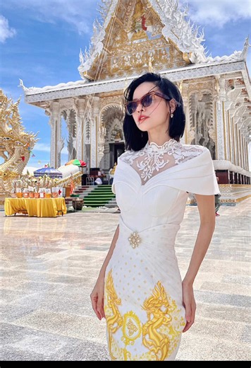 Stunning Golden Naga Costume for Religious Ceremonies