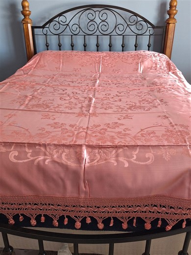 Vintage Italian Pink Satin Queen Bedspread With Floral Damask Pattern and Fringe - Etsy