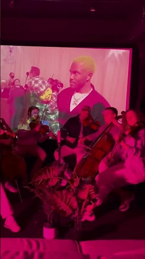 FRANK OCEAN - PINK + WHITE (STRINGS VERSION)