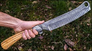 Slavic razor forged by MAN AT ARMS - final touches