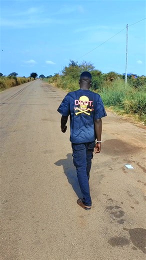 LAAT MEEN 70 (@laat.meen.70)’s videos with original sound - 001 Vibes 🇸🇸💫